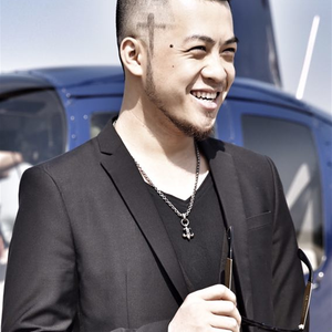 含羞草亚洲AV无码久久精品
