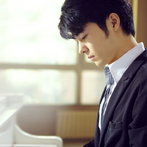 含羞草亚洲AV无码久久精品
